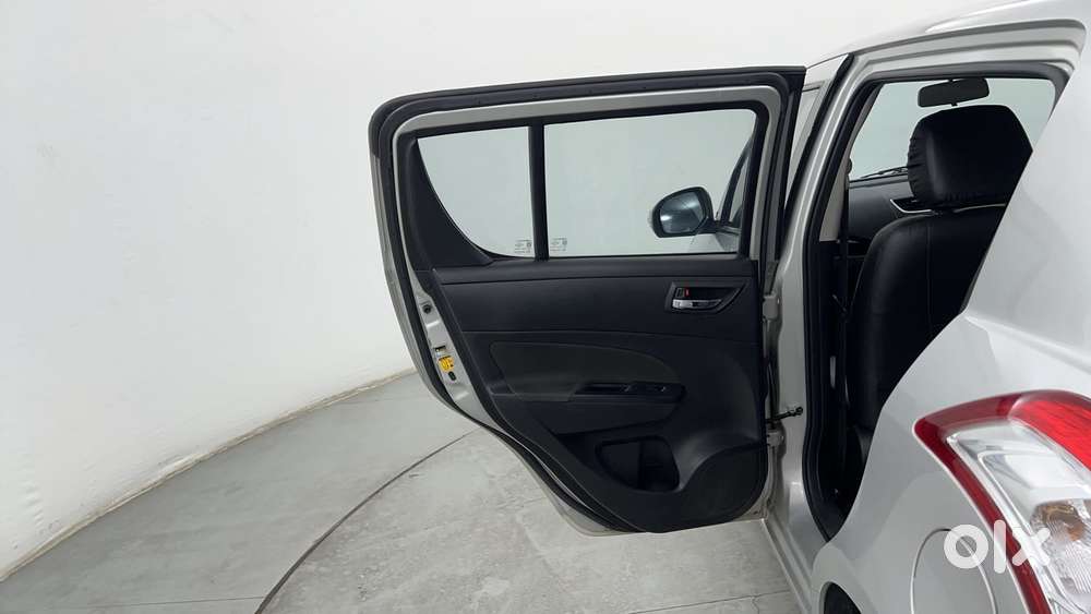 Maruti Suzuki Swift Vvt Vxi, 2012, Petrol
