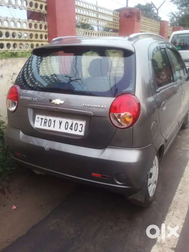 Chevrolet Spark Top Model 2010 Cng & Hybrids 87000 Km Driven