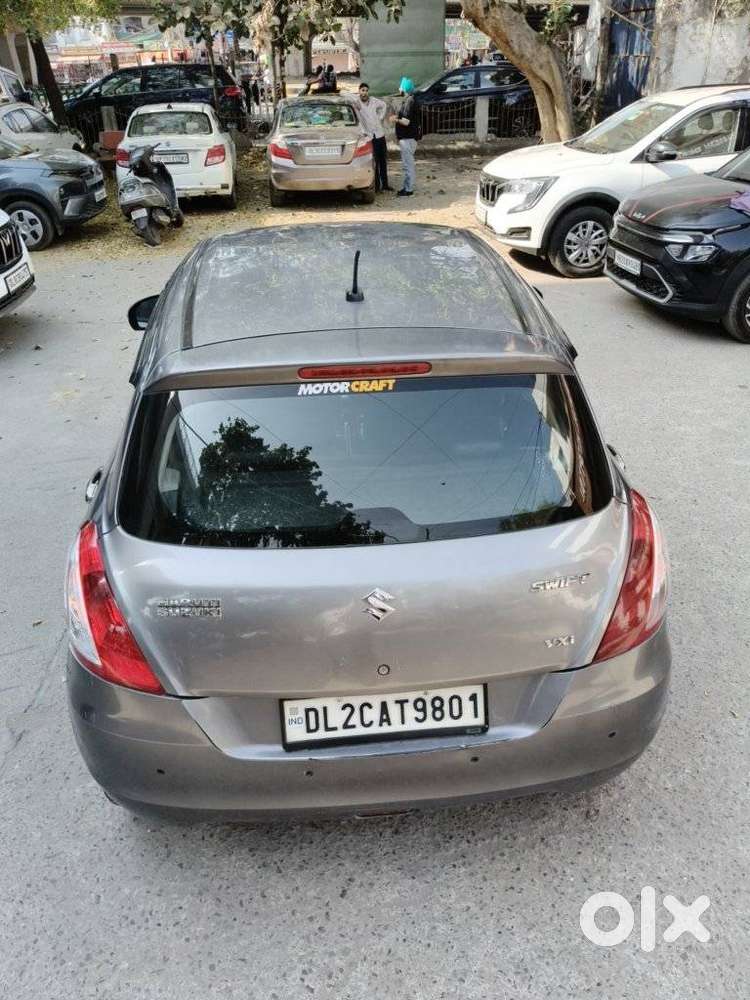 Maruti Suzuki Swift 1.2 Vxi (o), 2015, Petrol