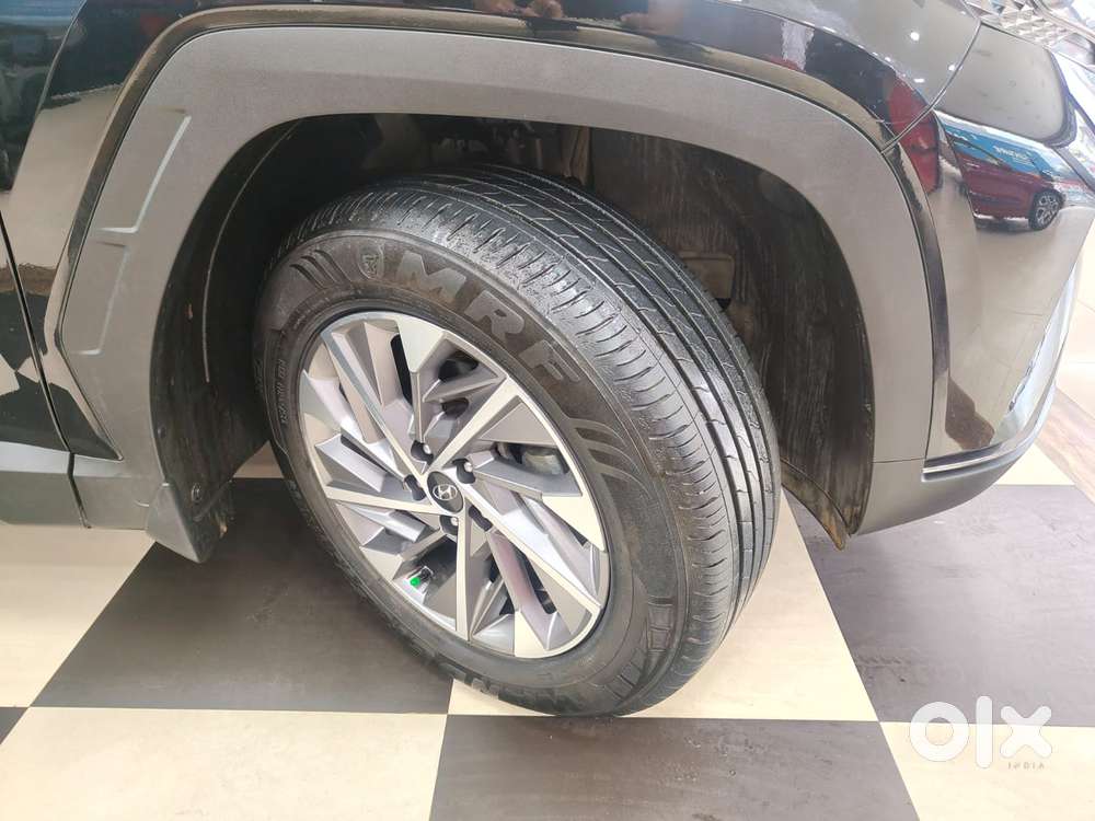 Hyundai Tucson 2.0 Signature Petrol At, 2023, Petrol