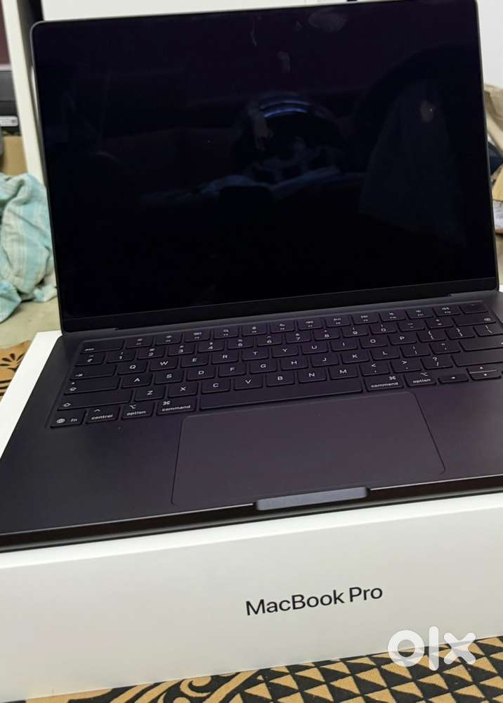 Apple macbook Pro 14 inch M5 Pro 24GB 1TB 2026