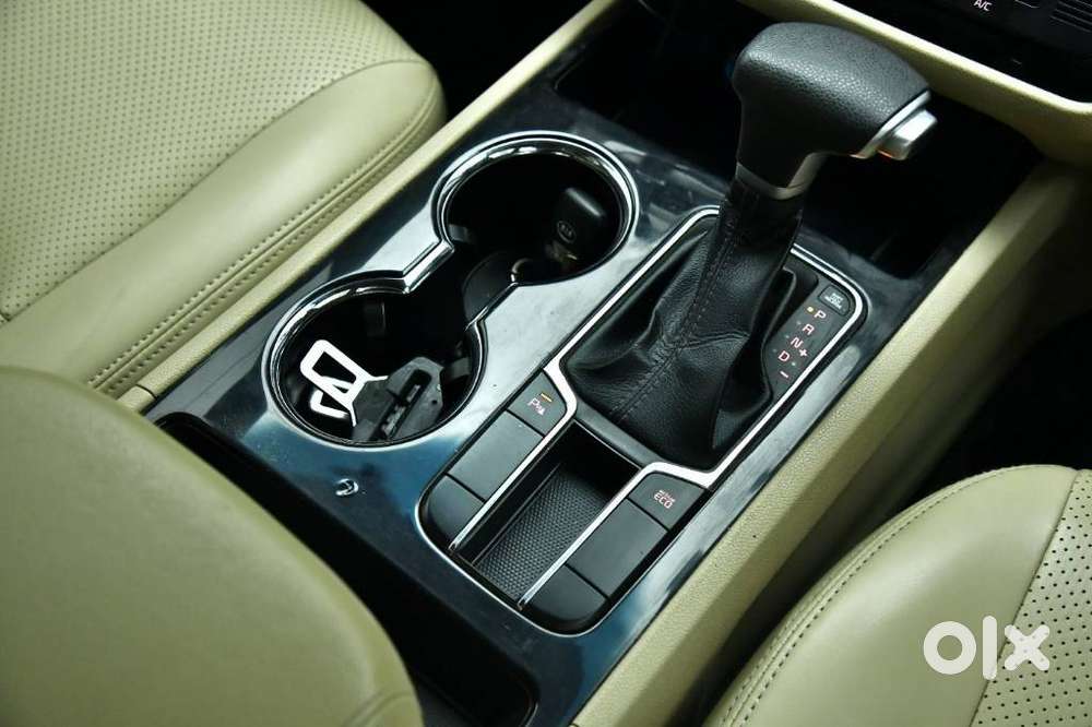 Kia Carnival Prestige, 2020, Diesel