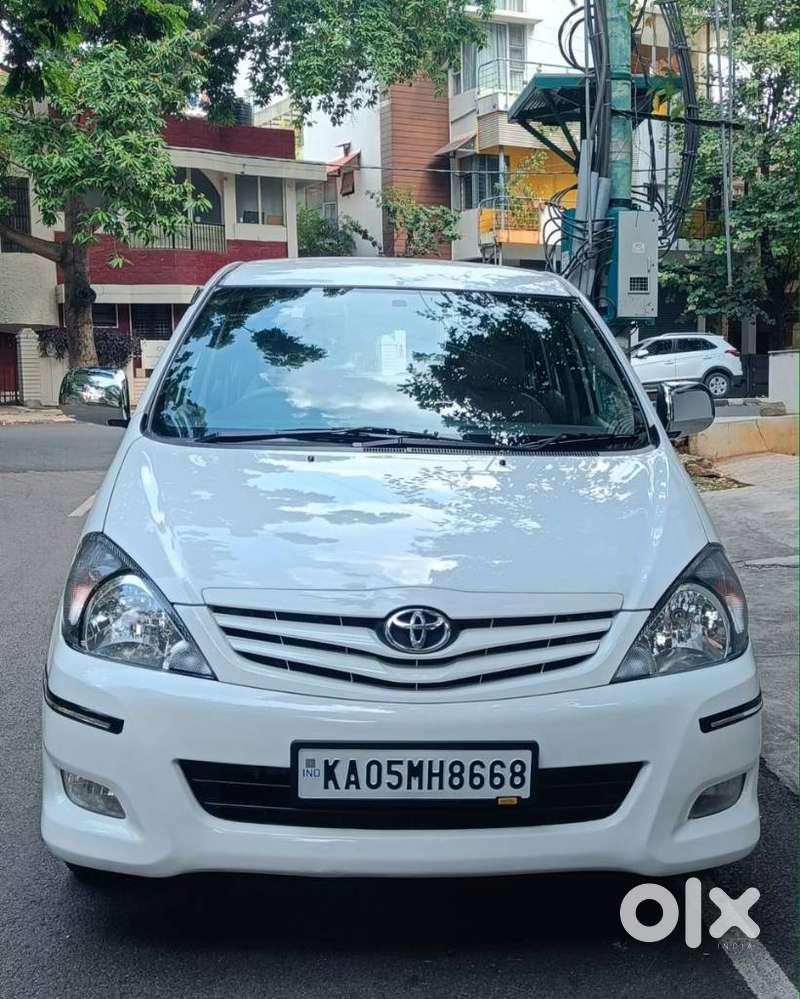 Toyota Innova 2.5 G (diesel) 7 Seater, 2010, Diesel