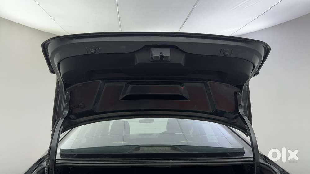 Skoda Slavia Style 1.5l Tsi Dsg, 2022, Petrol