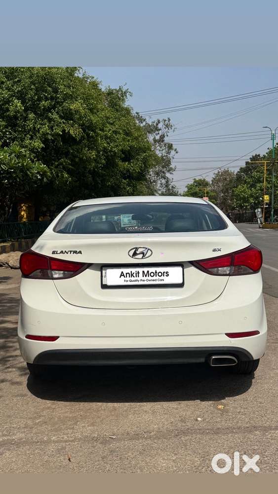 Hyundai Elantra 2012-2015 Sx, 2015, Petrol