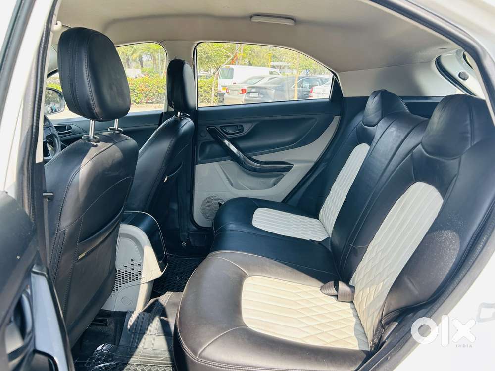 Tata Nexon 1.5 Revotorq Xma Amt (s), 2019, Petrol