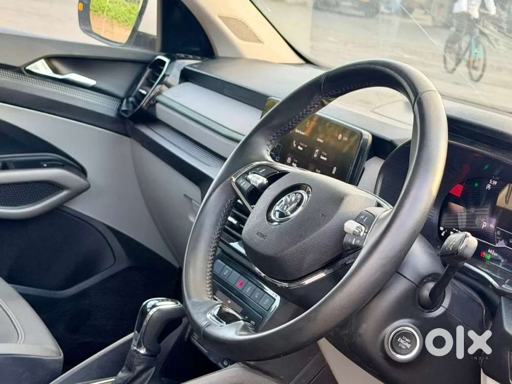 Skoda Kylaq Prestige, 2025, Petrol