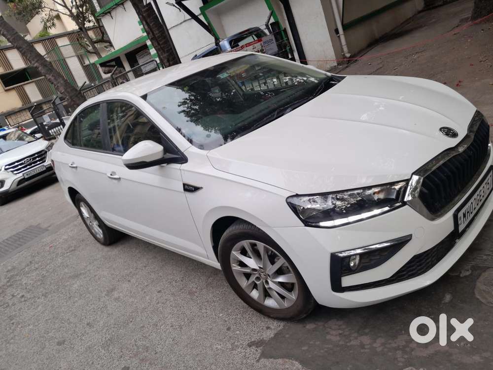Skoda Slavia Ambition 1.5l Tsi Dsg Dual Tone, 2024, Petrol
