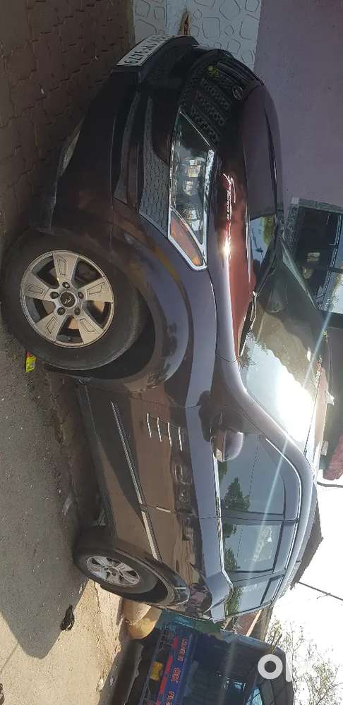 Mahindra Xuv500 2014 Diesel 70000 Km Driven