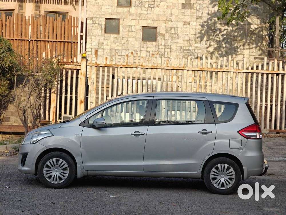 Maruti Suzuki Ertiga Vxi Abs Bs Iv, 2015, Petrol