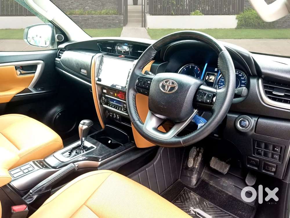 Toyota Fortuner 4x2 At, 2024, Diesel
