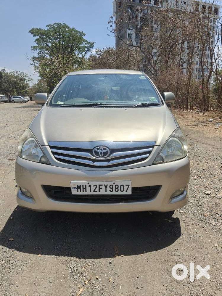 Toyota Innova 2.5 G (diesel) 7 Seater, 2010, Diesel
