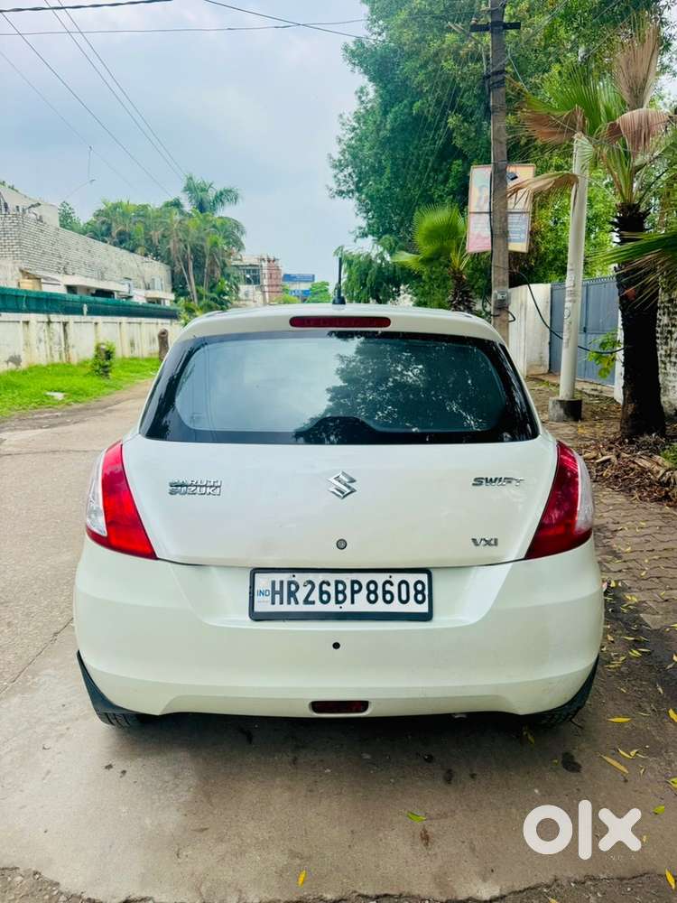 Maruti Suzuki Swift 2012
