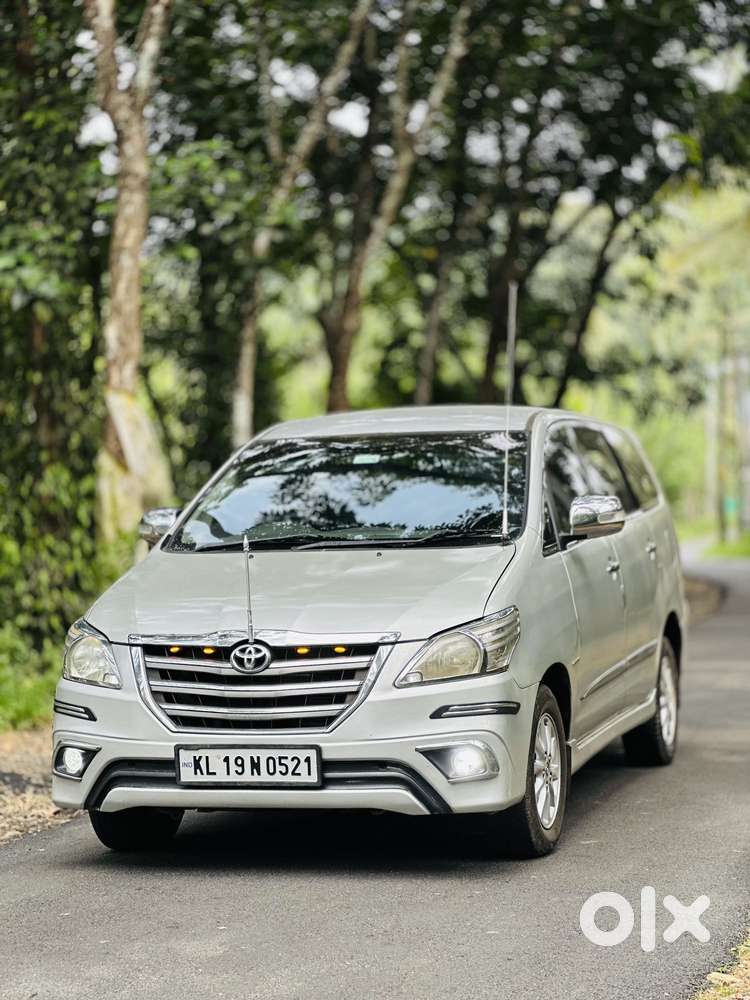 Toyota Innova 2.5 V 7 Str, 2012, Diesel