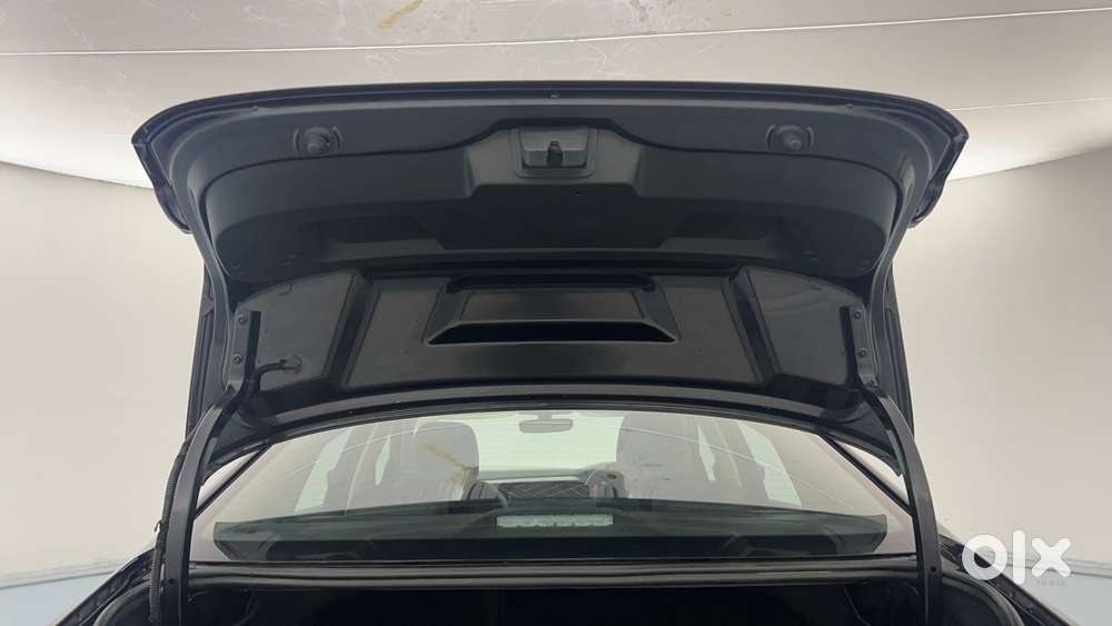 Volkswagen Virtus 1.0 Topline Tsi At, 2024, Petrol