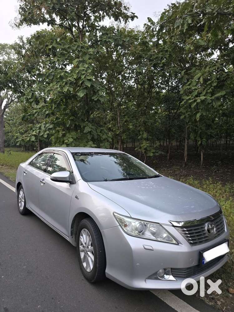 Toyota Camry 2.5 G Petrol Automatic 2014