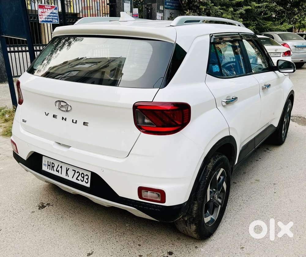 Hyundai Venue 1.0 Sx Turbo Dct, 2020, Petrol