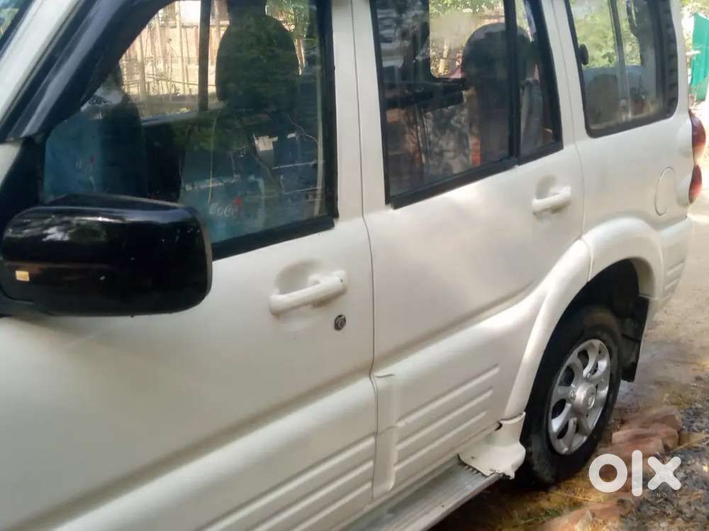 Mahindra Scorpio 2011 Diesel Well Maintained
