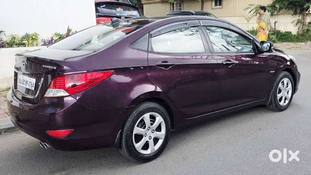 Hyundai Verna Vtvt 1.6 E, 2011, Petrol