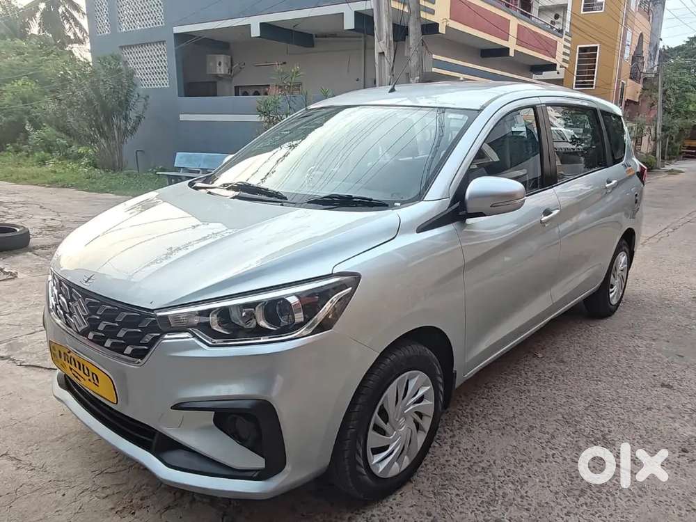Maruti Suzuki Ertiga Vxi 2024