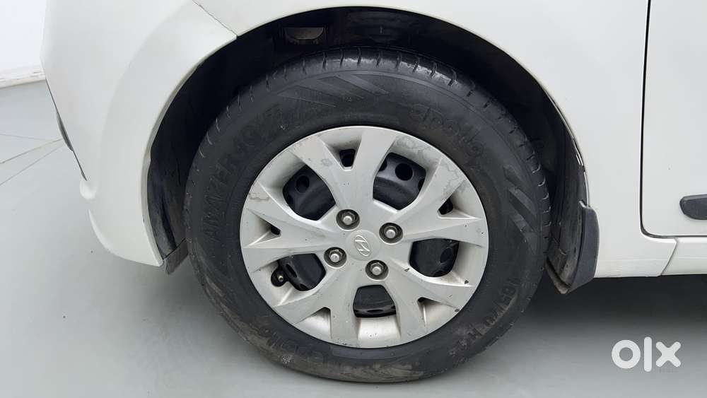 Hyundai Grand I10 1.2 Kappa Sportz, 2015, Petrol