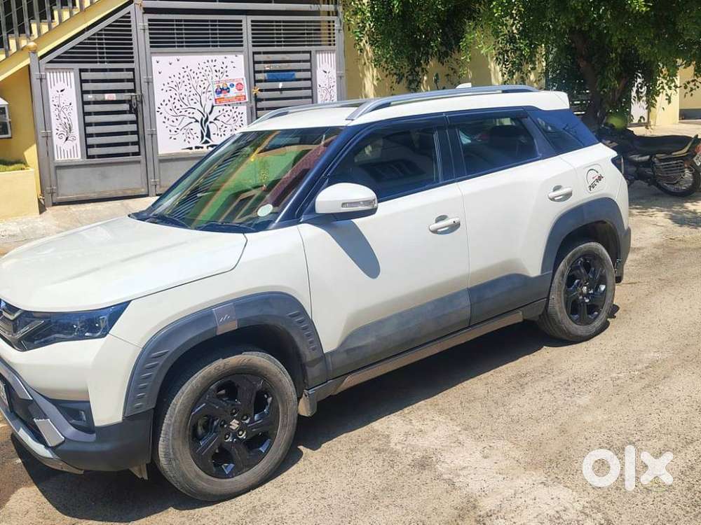 Maruti Suzuki Brezza 1.5 Zxi Smart Hybrid, 2023, Petrol