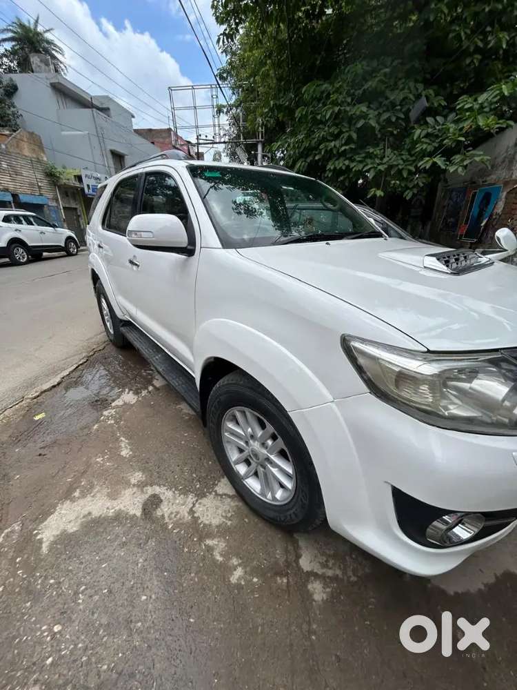 Toyota Fortuner Diesel Manual 2014