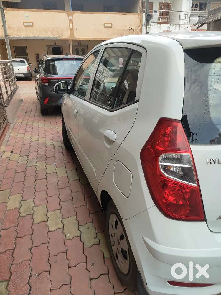 Hyundai I10 Sportz 2012 Petrol