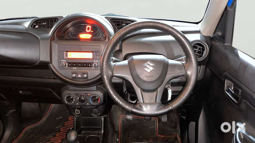 Maruti Suzuki S-presso Vxi, 2022, Petrol