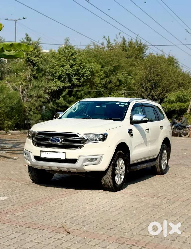 Ford Endeavour 2.2 Trend 2016