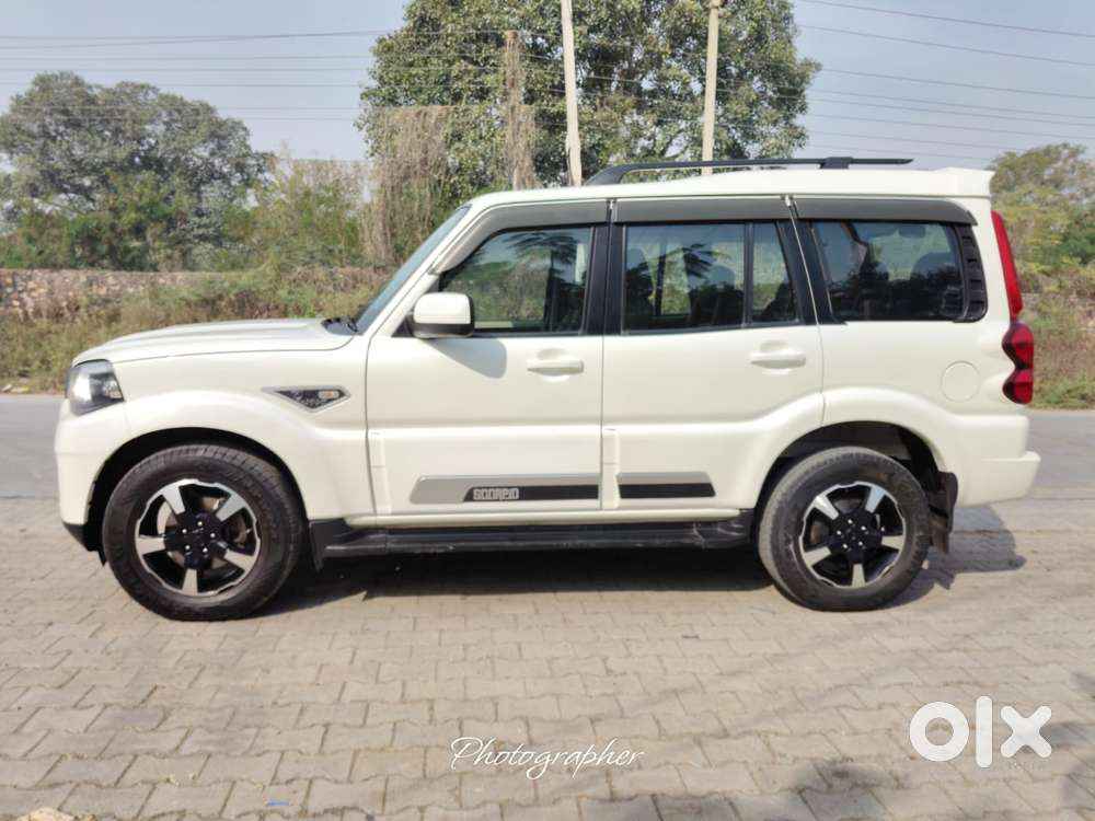 Mahindra Scorpio Classic 2.2 S 11 Mt 7 Str, 2022, Diesel