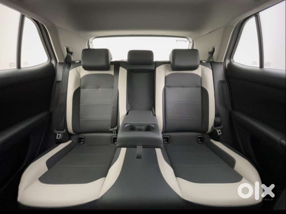 Volkswagen Taigun Topline 1.0 Tsi At (electric Seats), 2023, Petrol