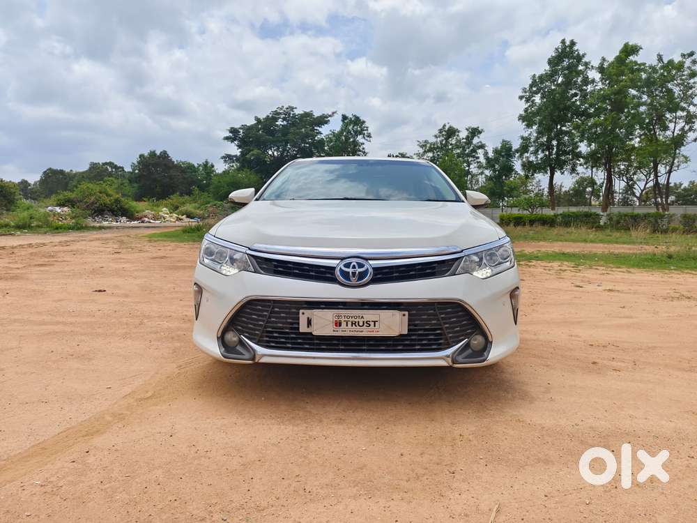 Toyota Camry Hybrid, 2016, Petrol