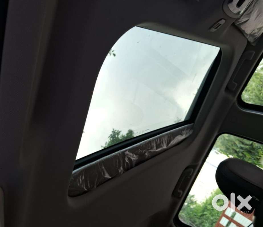 Mahindra Scorpio-n 2.2 Z6 Diesel Mt 7 Str, 2024, Diesel