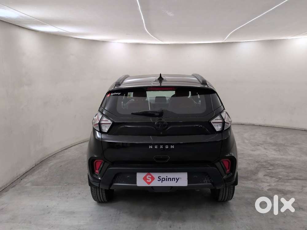 Tata Nexon 1.5 Revotorq Xza Plus Luxs Red Dark Edition Amt, 2023, Di..