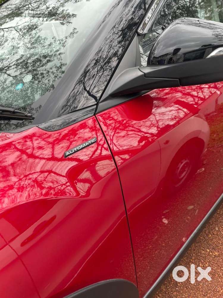 Mahindra Automatic Car 2024 Petrol Automatic