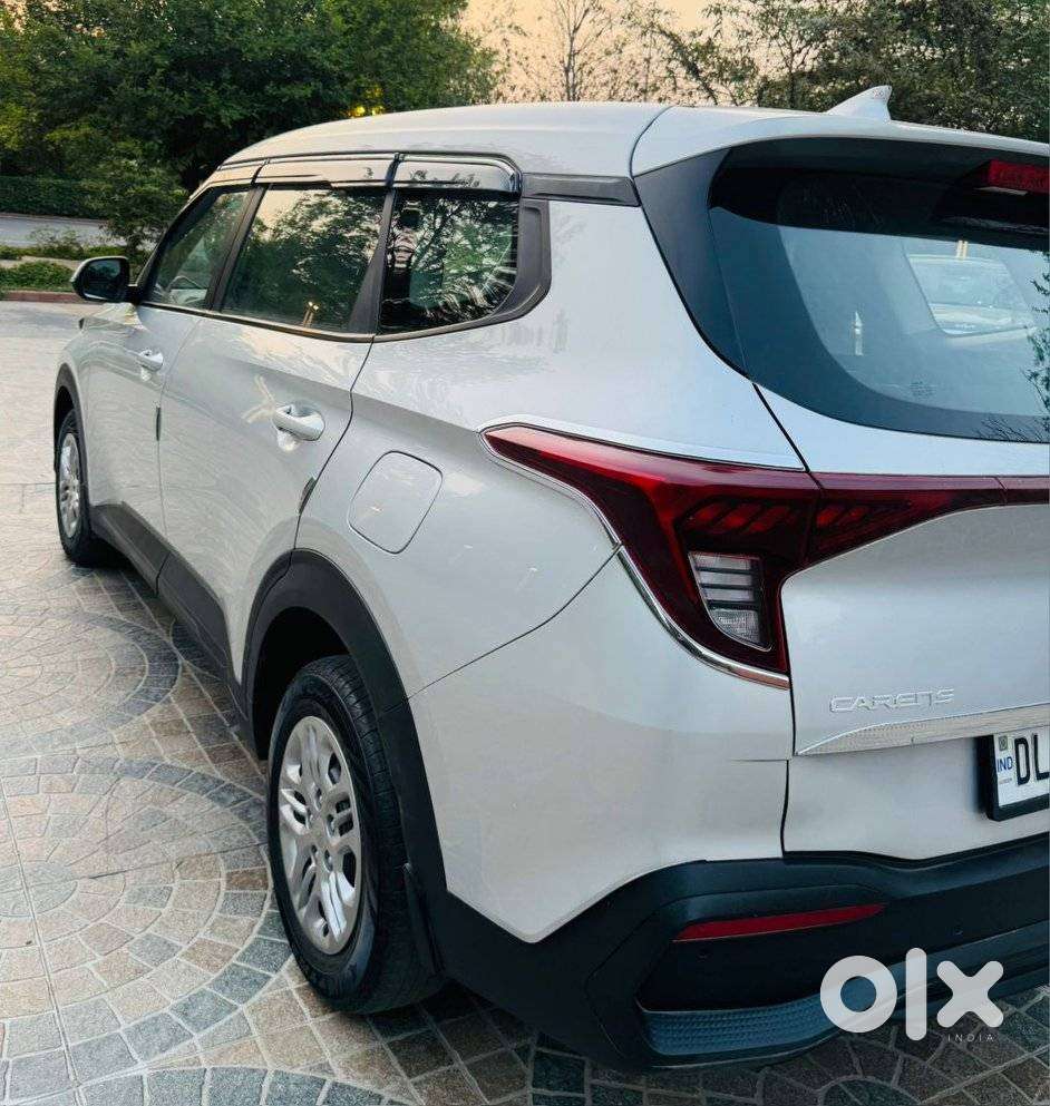 Kia Carens G 1.5 6mt Premium (o) 7-seater, 2024, Petrol