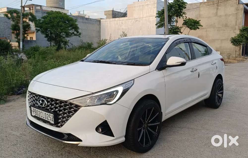 Showroom Condition Verna Sx (o) 2020 Top Model