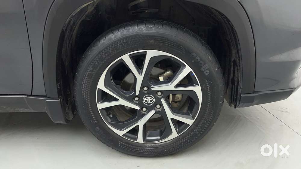Toyota Urban Cruiser Hyryder 1.5 V Neo Drive Awd, 2023, Petrol