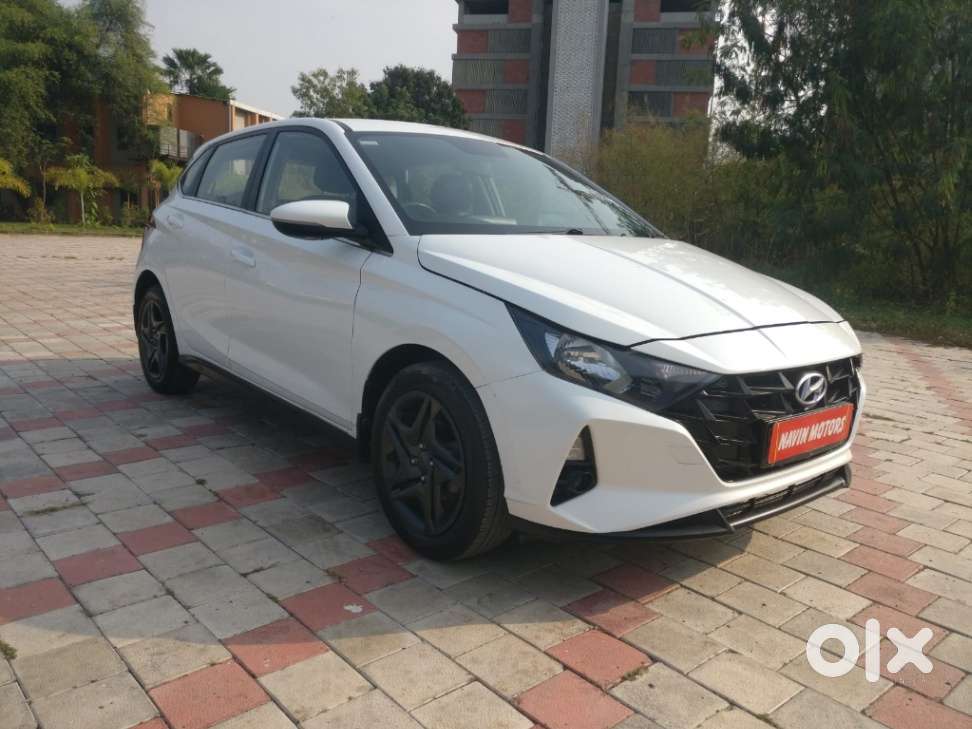 Hyundai I20 Sportz 1.2 Mt, 2023, Petrol