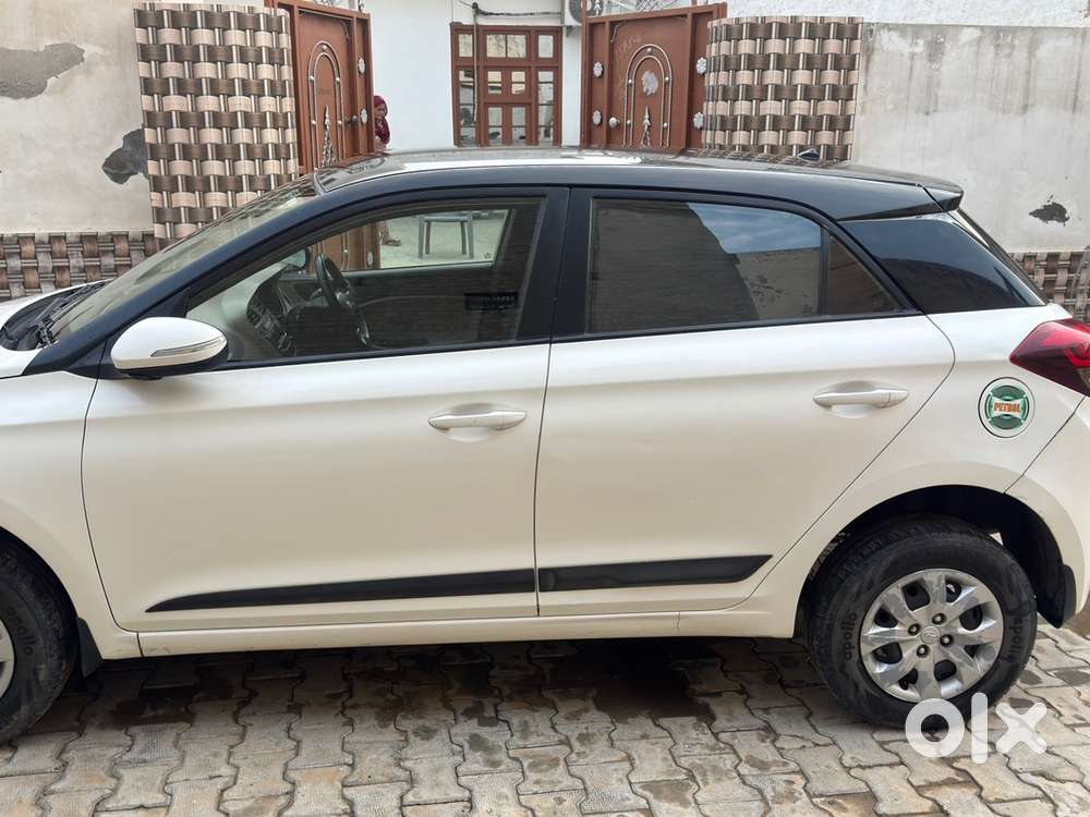 Hyundai Car 2017 Petrol Manual