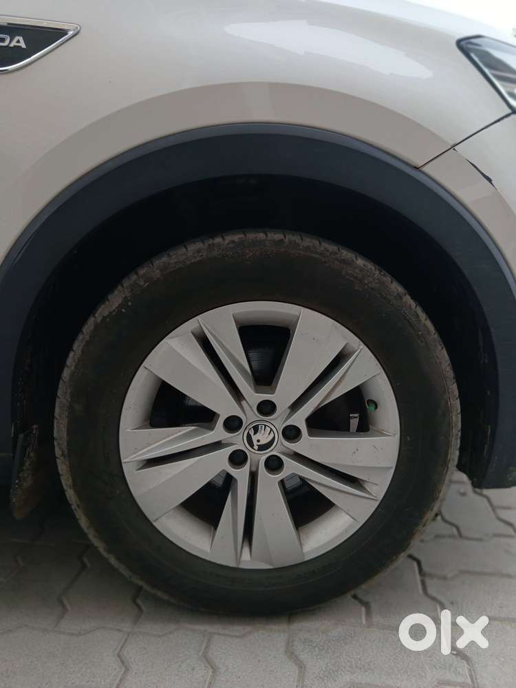 Skoda Kushaq 1.0 Tsi Ambition At, 2022, Petrol