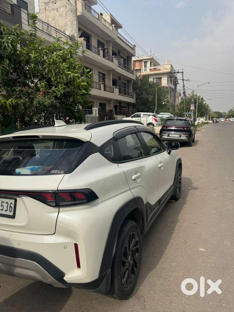 Maruti Suzuki Fronx 2025 Petrol Well Maintained