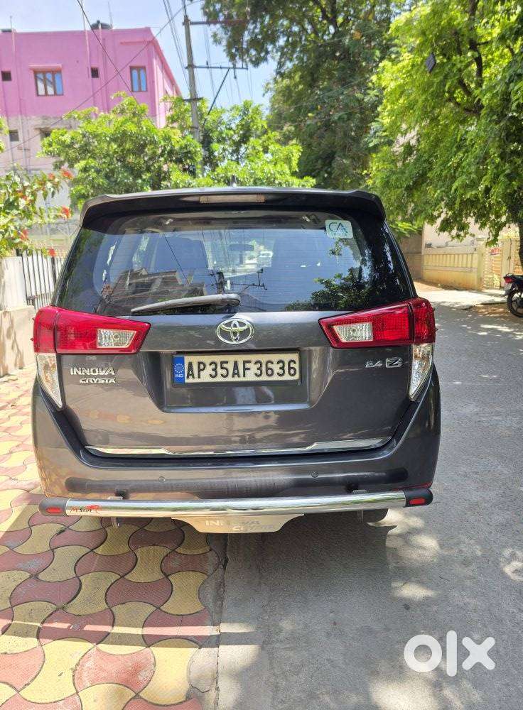 Toyota Innova Crysta 2.5z, 2016, Diesel