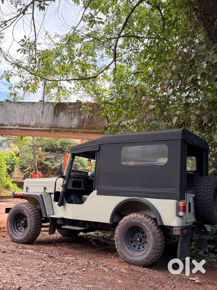 Mahindra Jeep 1996 Diesel Well Maintained