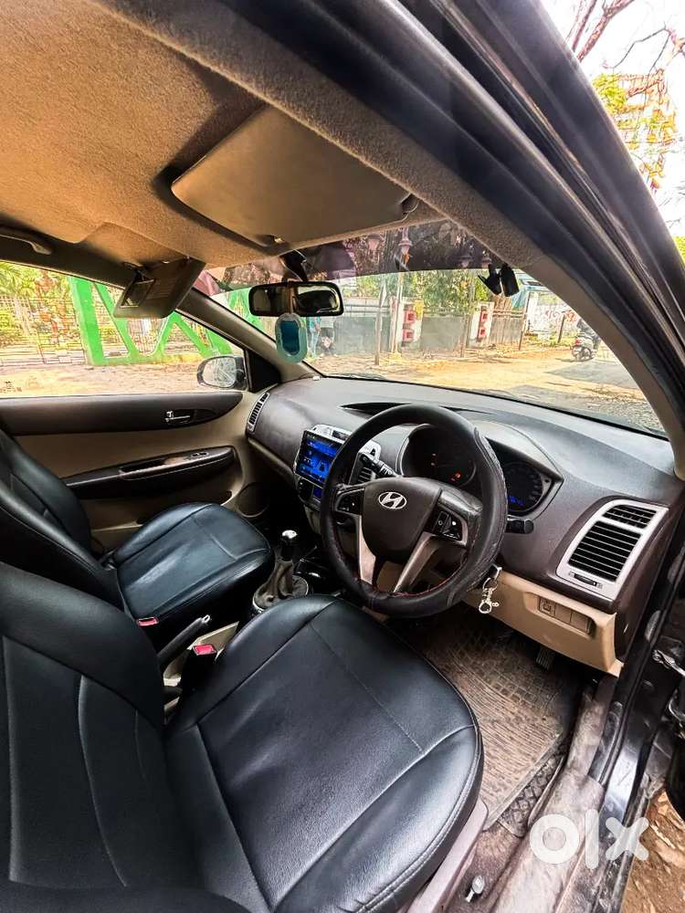 Hyundai I20 Asta Top Model Life Time Tax Cf2031