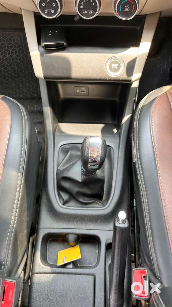 Renault Triber Rxz Easy-r Amt, 2022, Petrol