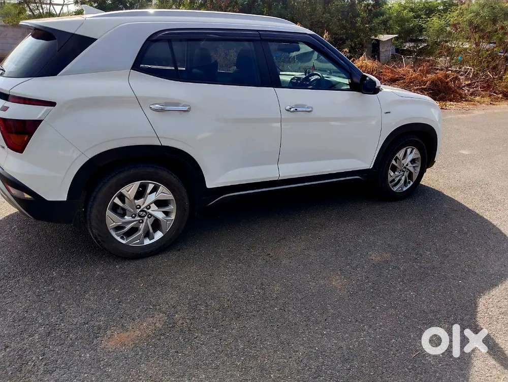 Hyundai ( 94438 ) ( 87959 )