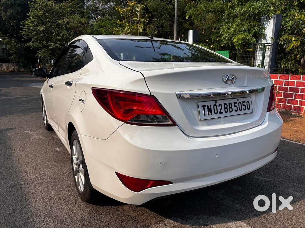 Hyundai Verna Fluidic 1.6 Vtvt Sx Automatic, 2015, Petrol
