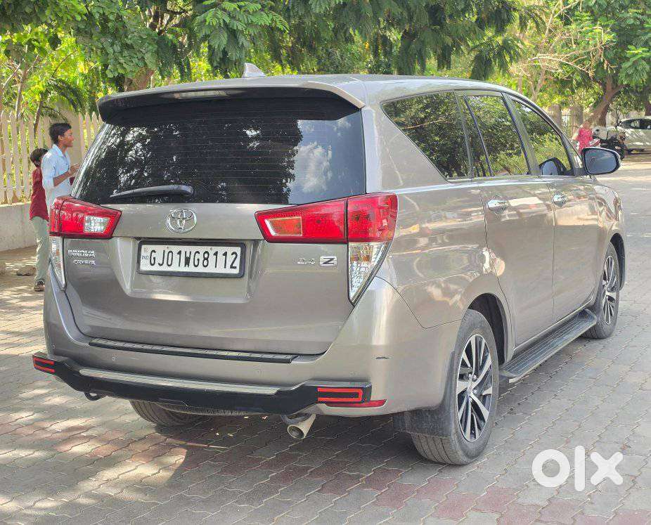 Toyota Innova Crysta [2020-ongoing] 2.4 Zx 7 Str, 2022, Diesel